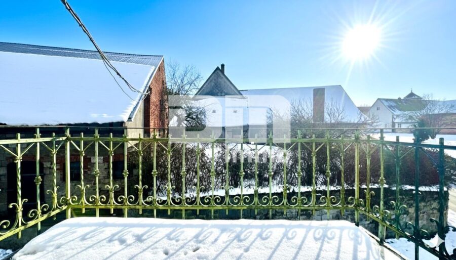 Wohn-/Hofensemble mit Einfamilienhaus, 2x Hofgebäude und altengerechter Bungalow - Haupthaus OG Balkon